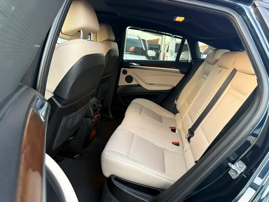 BMW X6 M 4.4 xDrive Steptronic (575 hp) - 9