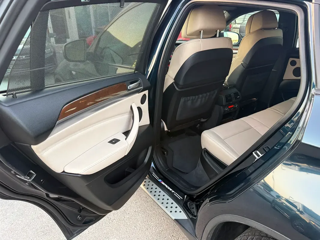 BMW X6 M 4.4 xDrive Steptronic (575 hp) - 8