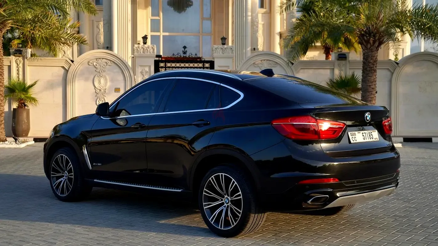 BMW X6 M 4.4 xDrive Steptronic (575 حصان) - 11