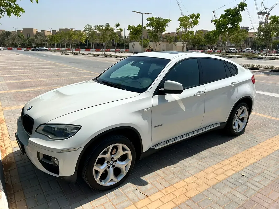 BMW X6 M 4.4 xDrive Steptronic (575 حصان) - 2