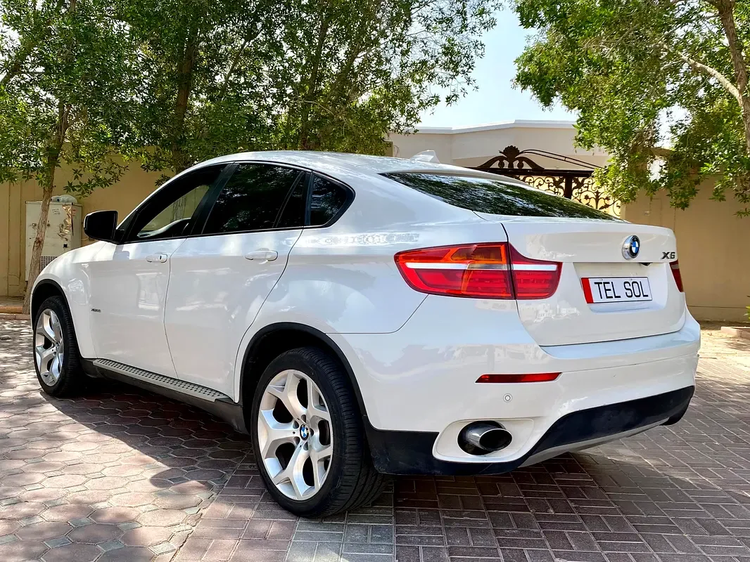 BMW X6 M 4.4 xDrive Steptronic (575 حصان) - 7