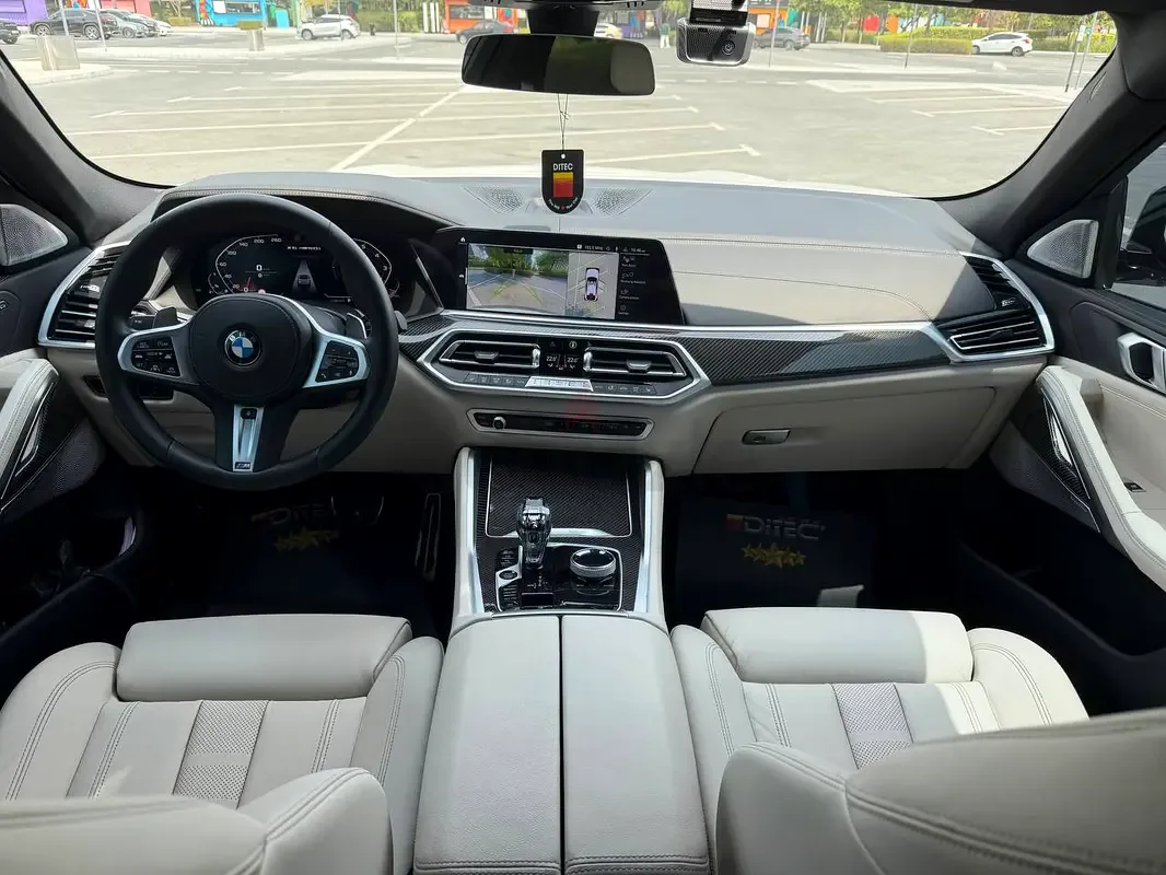 BMW X6 M50i Steptronic xDrive (530 حصان) - 8
