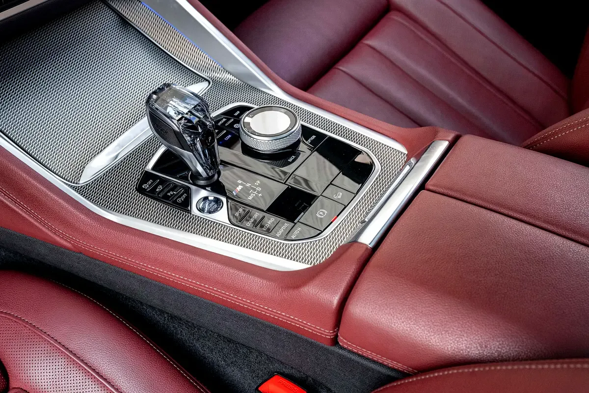 BMW X6 M50i Steptronic xDrive (530 حصان) - 10