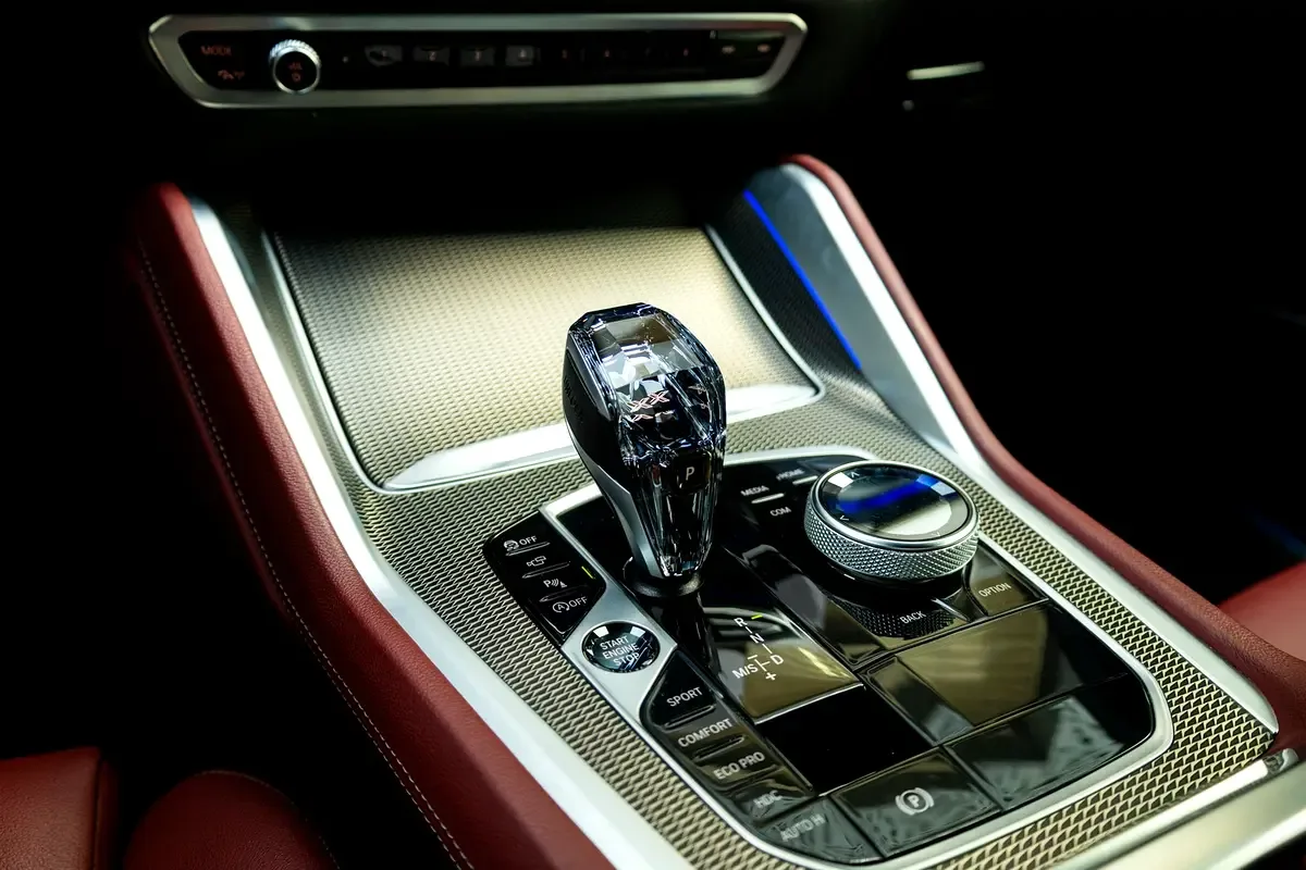BMW X6 xDrive40i Steptronic (340 hp) - 19