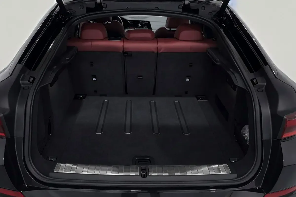 BMW X6 xDrive40i Steptronic (340 hp) - 11