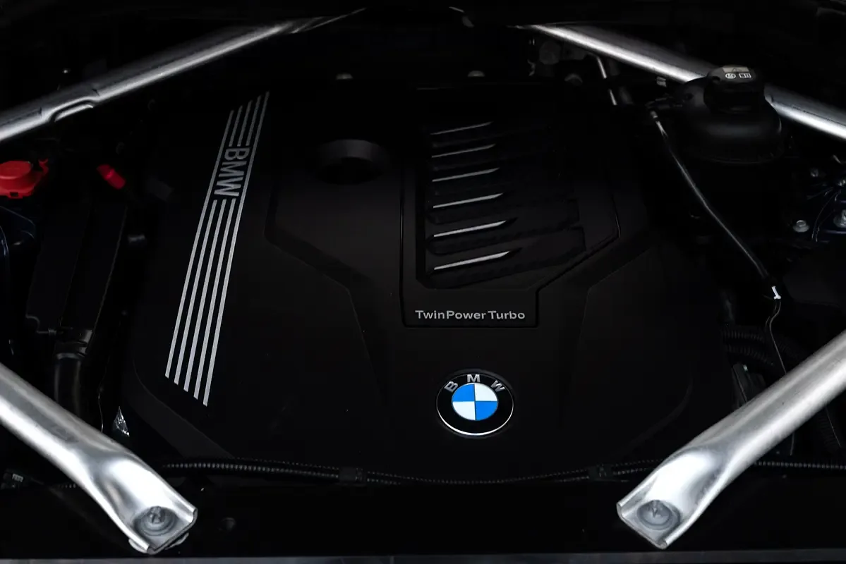 BMW X6 xDrive40i Steptronic (340 hp) - 14