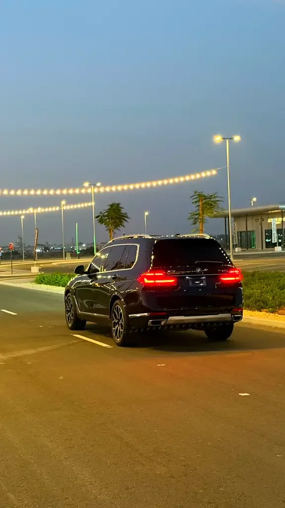 BMW X7 3.0 AT 4WD (380 حصان) - 8