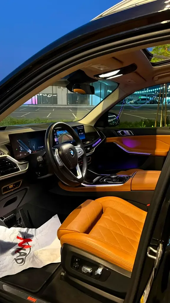 BMW X7 3.0 AT 4WD (380 حصان) - 12