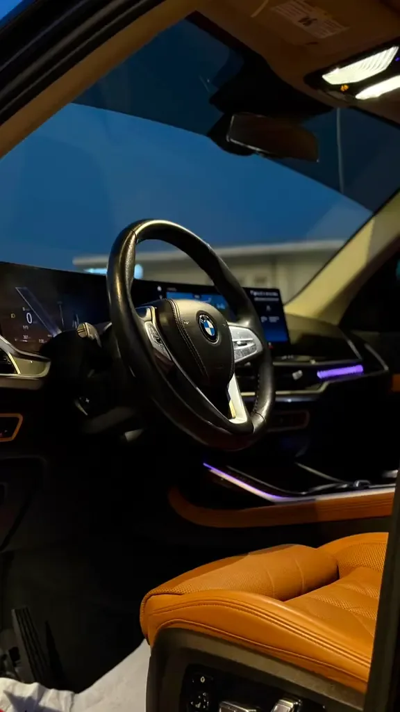 BMW X7 3.0 AT 4WD (380 حصان) - 19