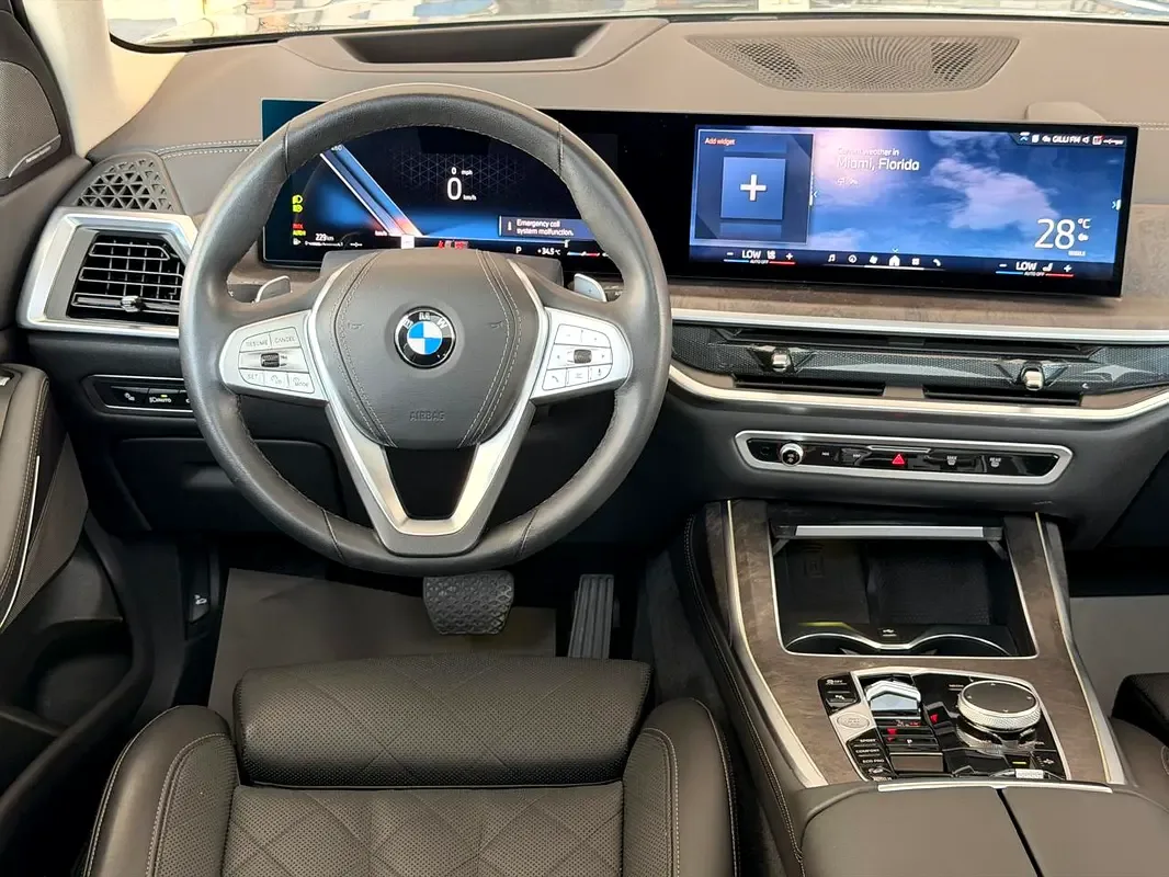 BMW X7 3.0 AT 4WD (380 hp) - 12