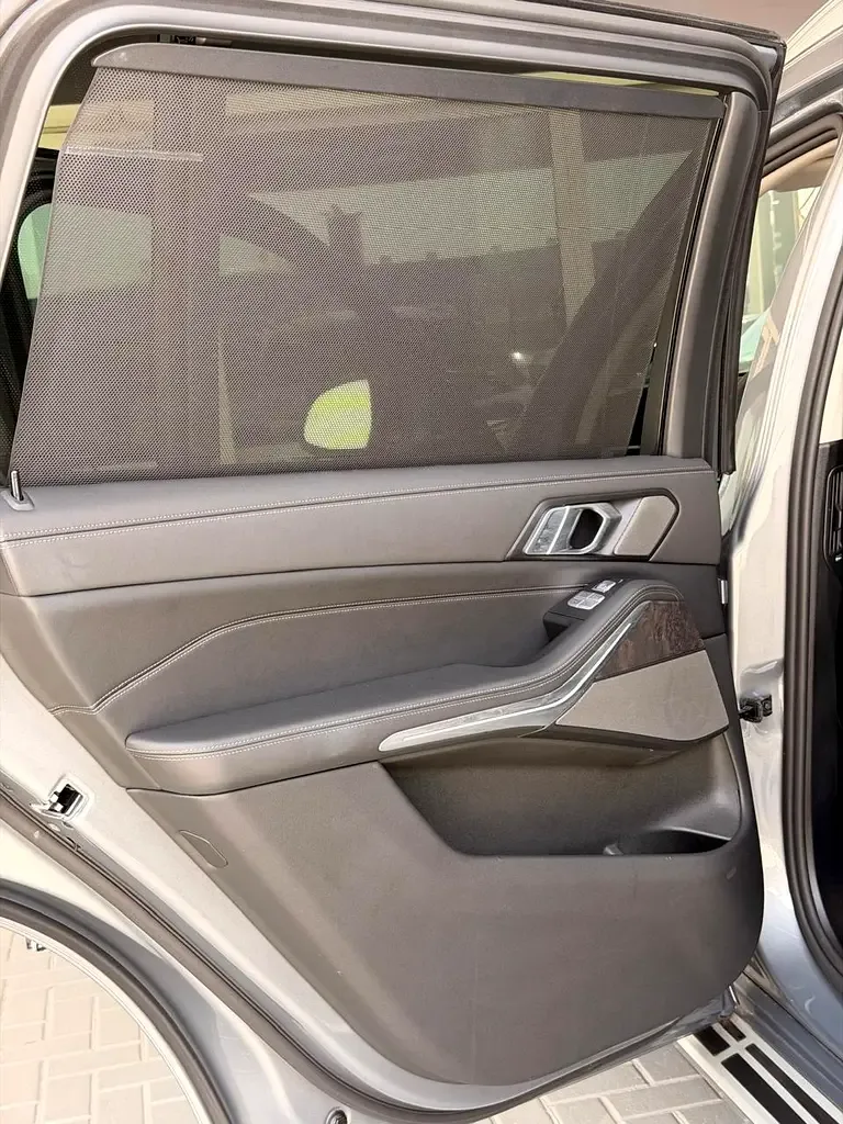 BMW X7 3.0 AT 4WD (380 hp) - 16