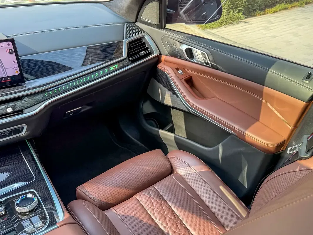 BMW X7 3.0 AT 4WD (380 حصان) - 12