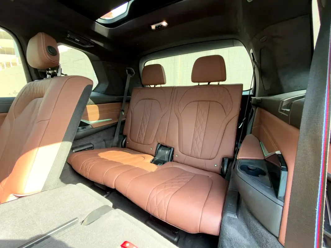 BMW X7 3.0 AT 4WD (380 حصان) - 19