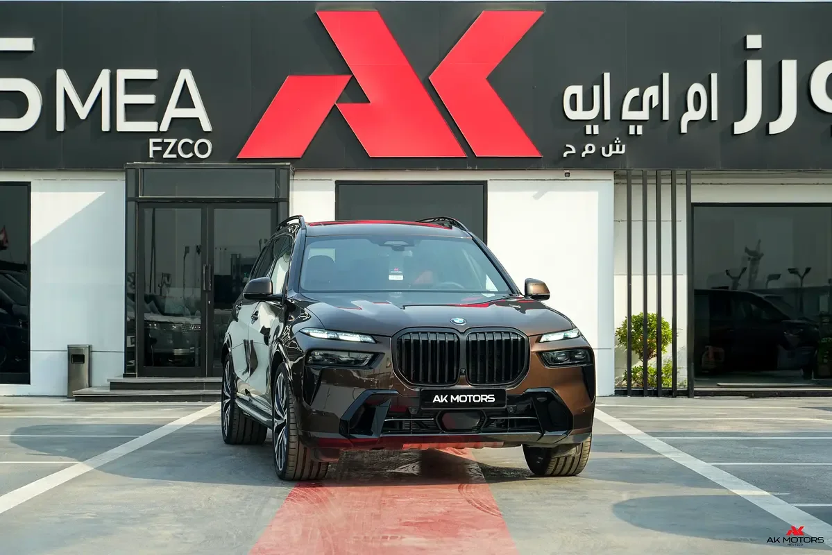 BMW X7 3.0 AT 4WD (380 hp)