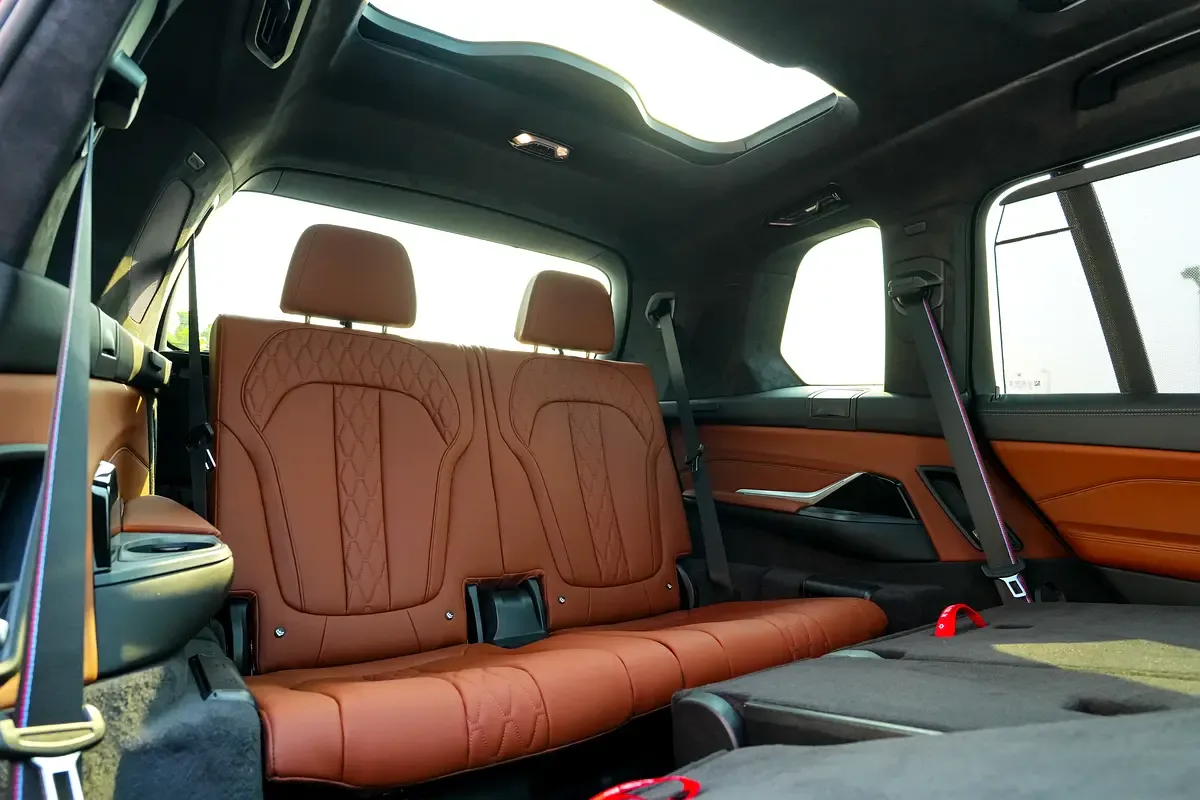 BMW X7 3.0 AT 4WD (380 hp) - 16