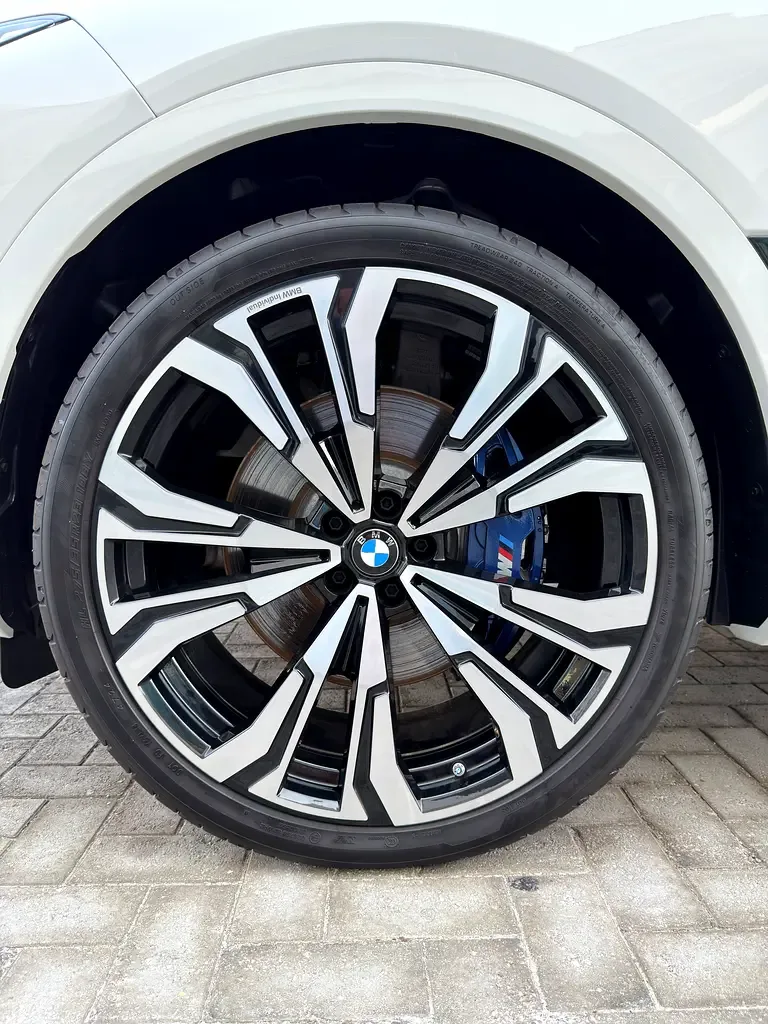 BMW X7 3.0 AT 4WD (380 hp) - 6