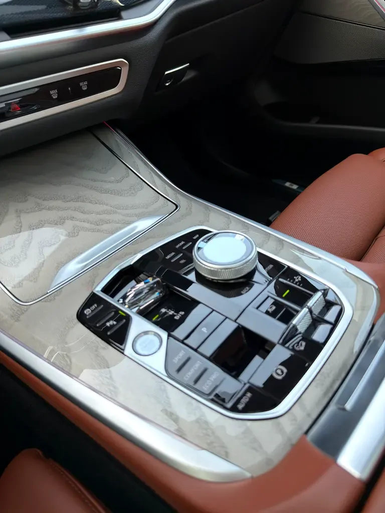 BMW X7 3.0 AT 4WD (380 hp) - 15