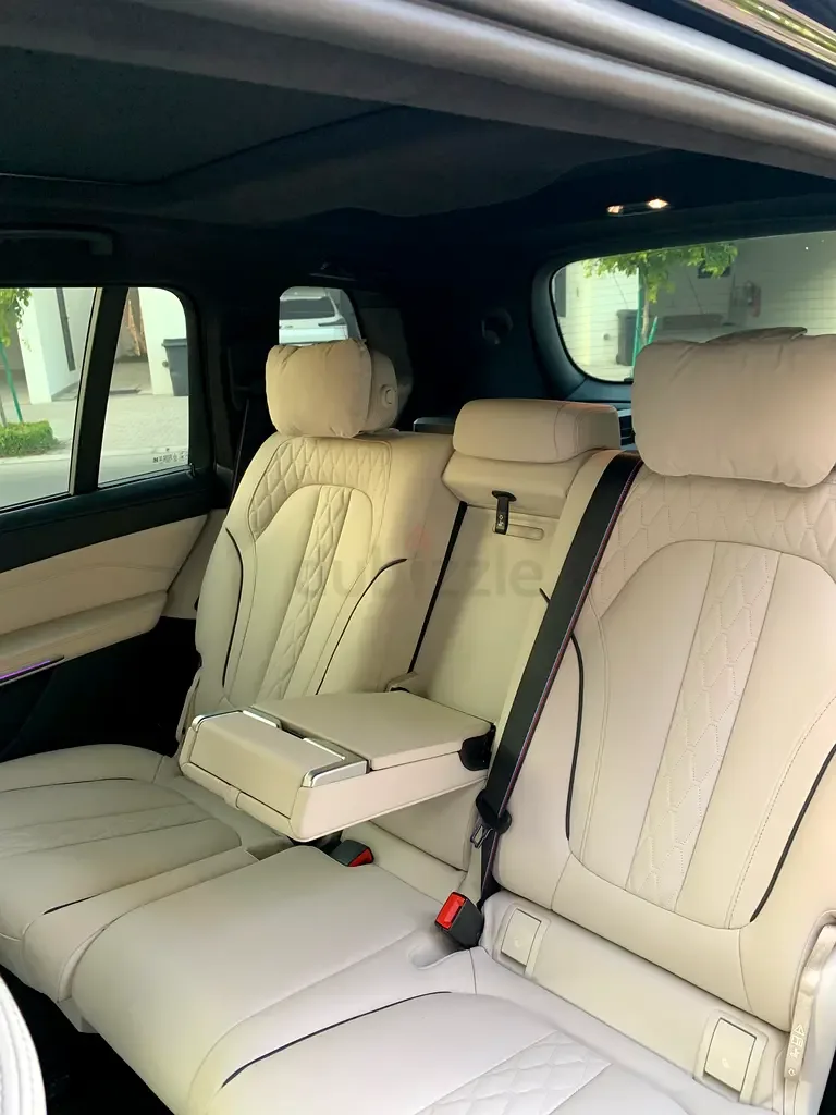 BMW X7 3.0 AT 4WD (380 hp) - 9