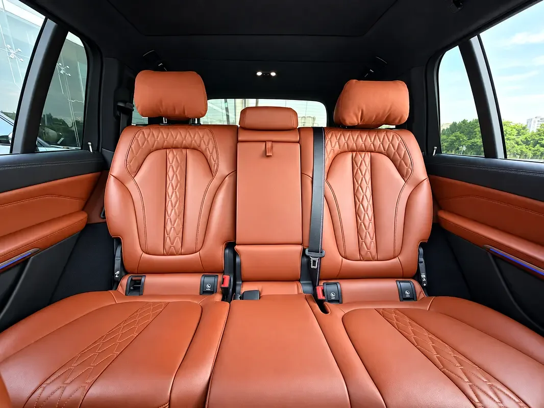 BMW X7 3.0 AT 4WD (380 حصان) - 16