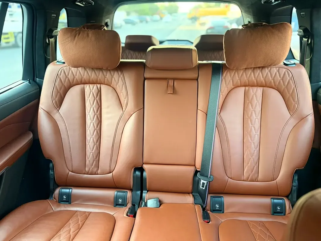 BMW X7 3.0 AT 4WD (380 حصان) - 4
