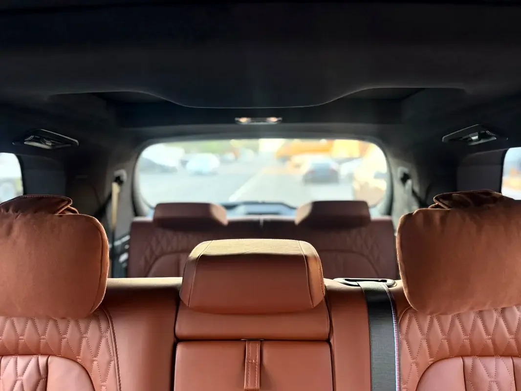 BMW X7 3.0 AT 4WD (380 حصان) - 7