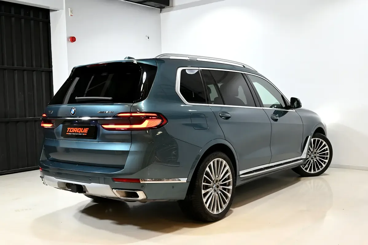 BMW X7 3.0 AT 4WD (380 حصان) - 4