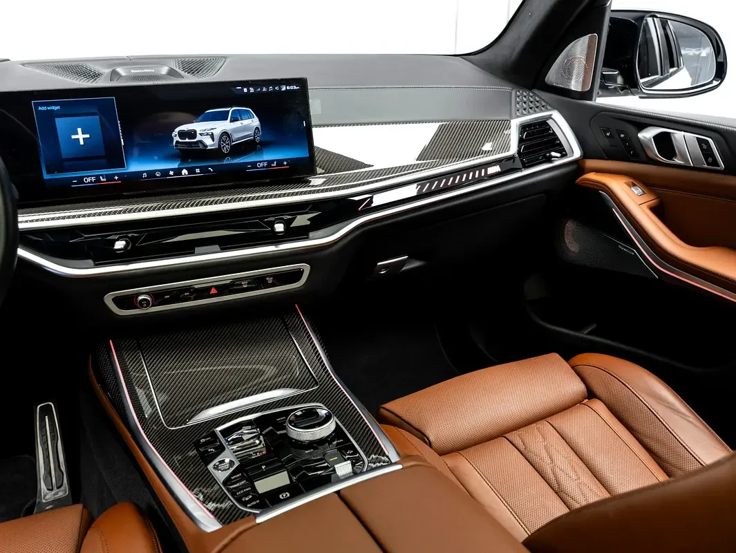 BMW X7 4.4 AT 4WD (530 hp) - 16