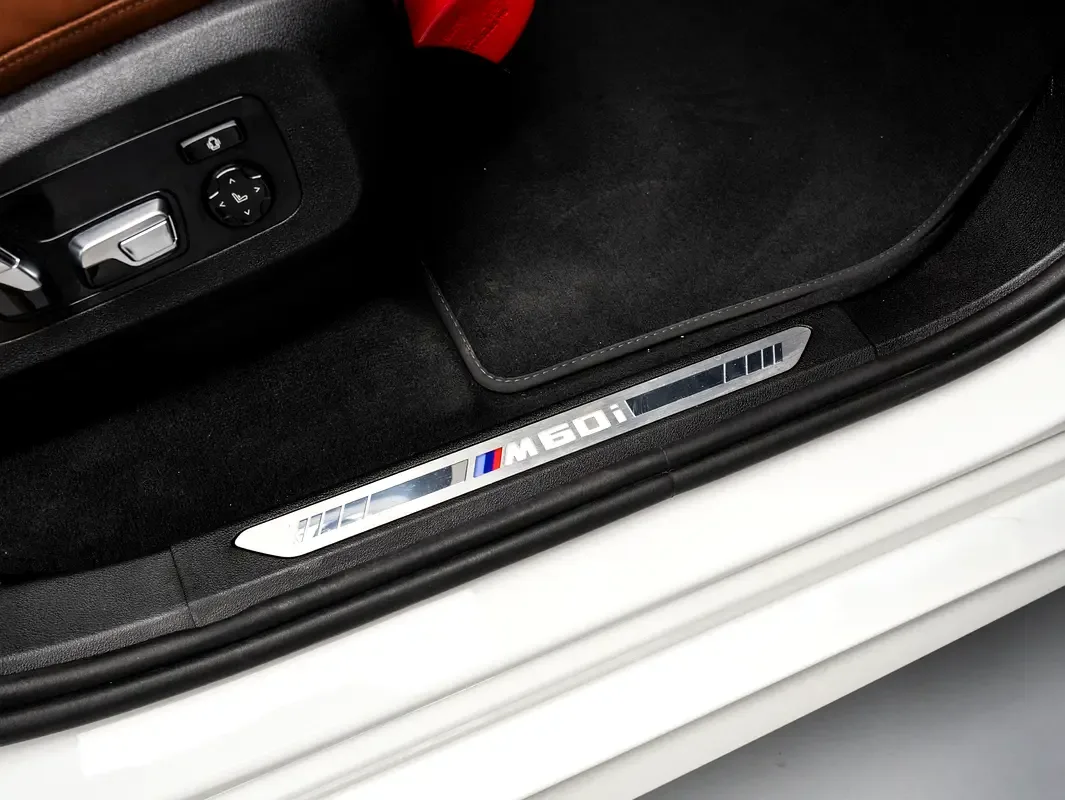 BMW X7 4.4 AT 4WD (530 hp) - 20