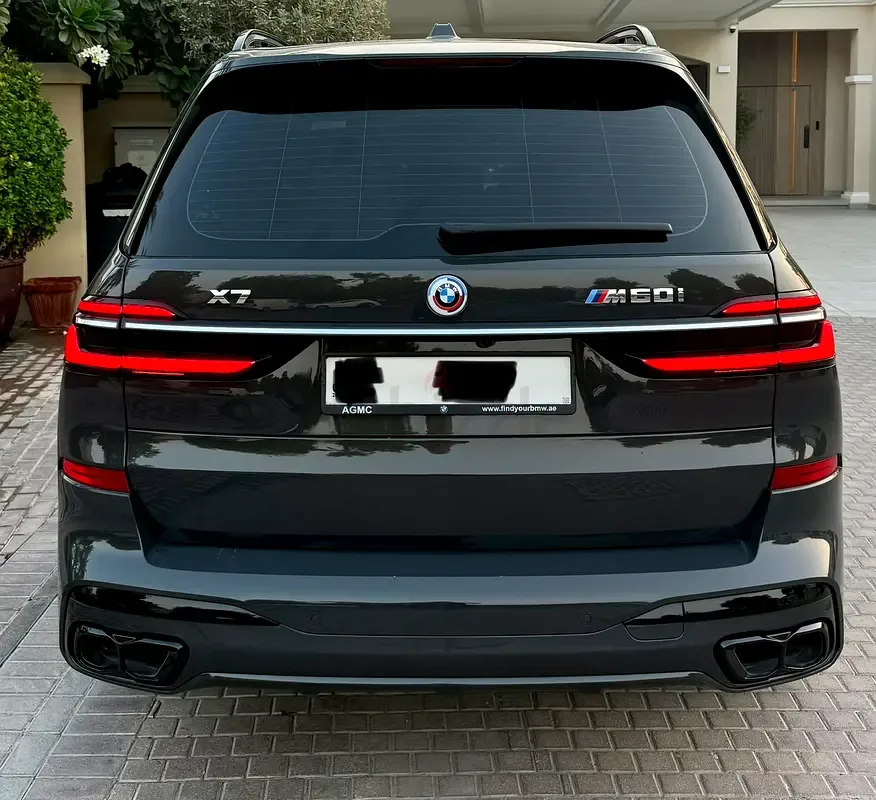 BMW X7 4.4 AT 4WD (530 حصان) - 9