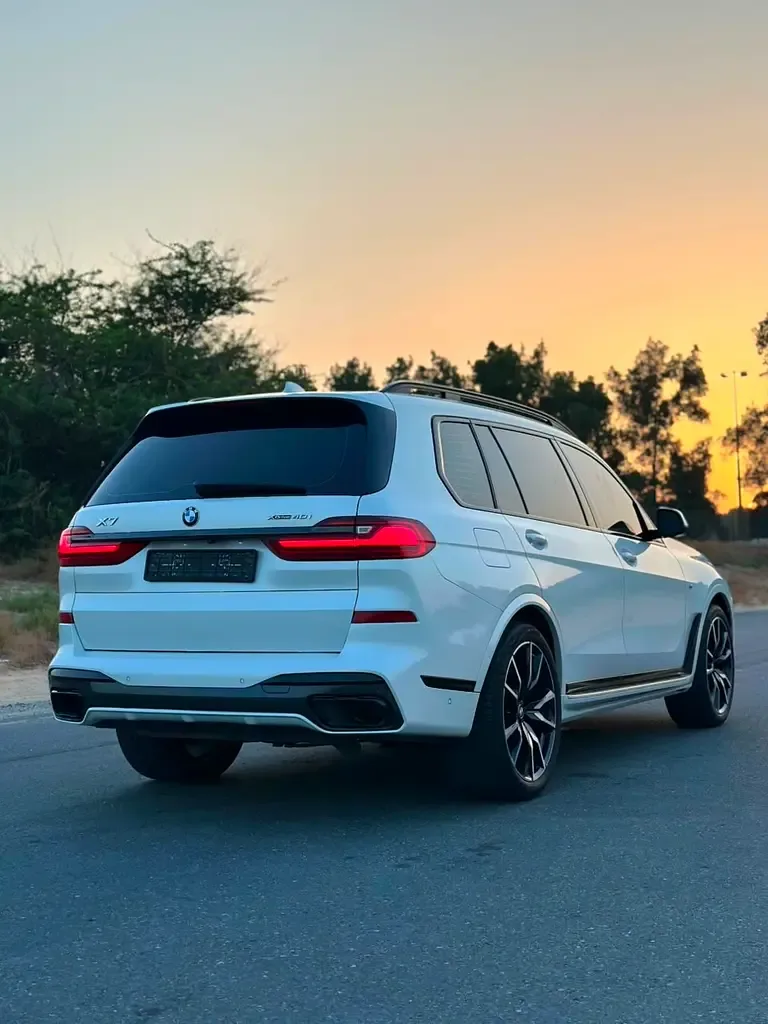 BMW X7 xDrive40i Steptronic (340 حصان) - 4