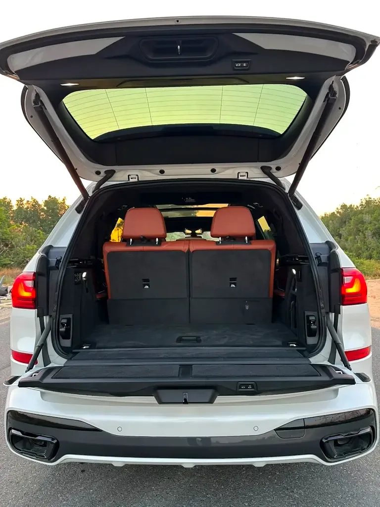 BMW X7 xDrive40i Steptronic (340 حصان) - 8