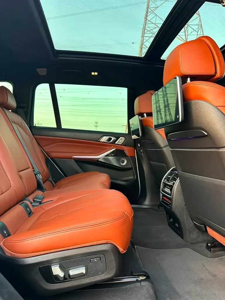 BMW X7 xDrive40i Steptronic (340 حصان) - 20