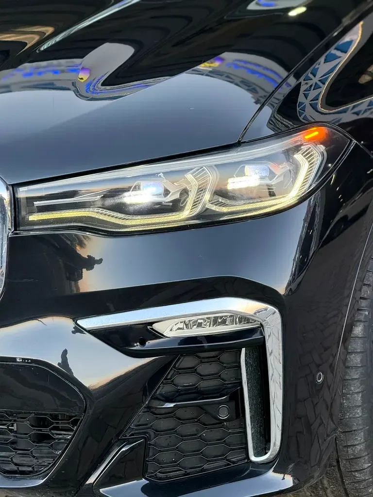 BMW X7 xDrive40i Steptronic (340 حصان) - 3
