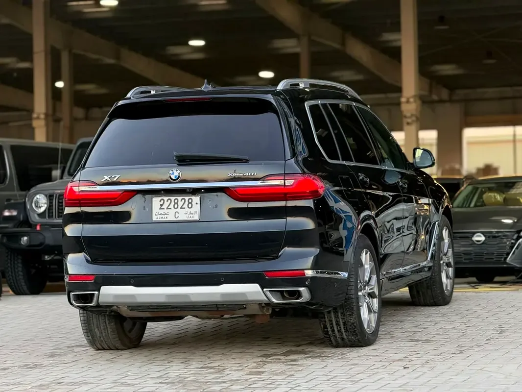 BMW X7 xDrive40i Steptronic (340 حصان) - 4