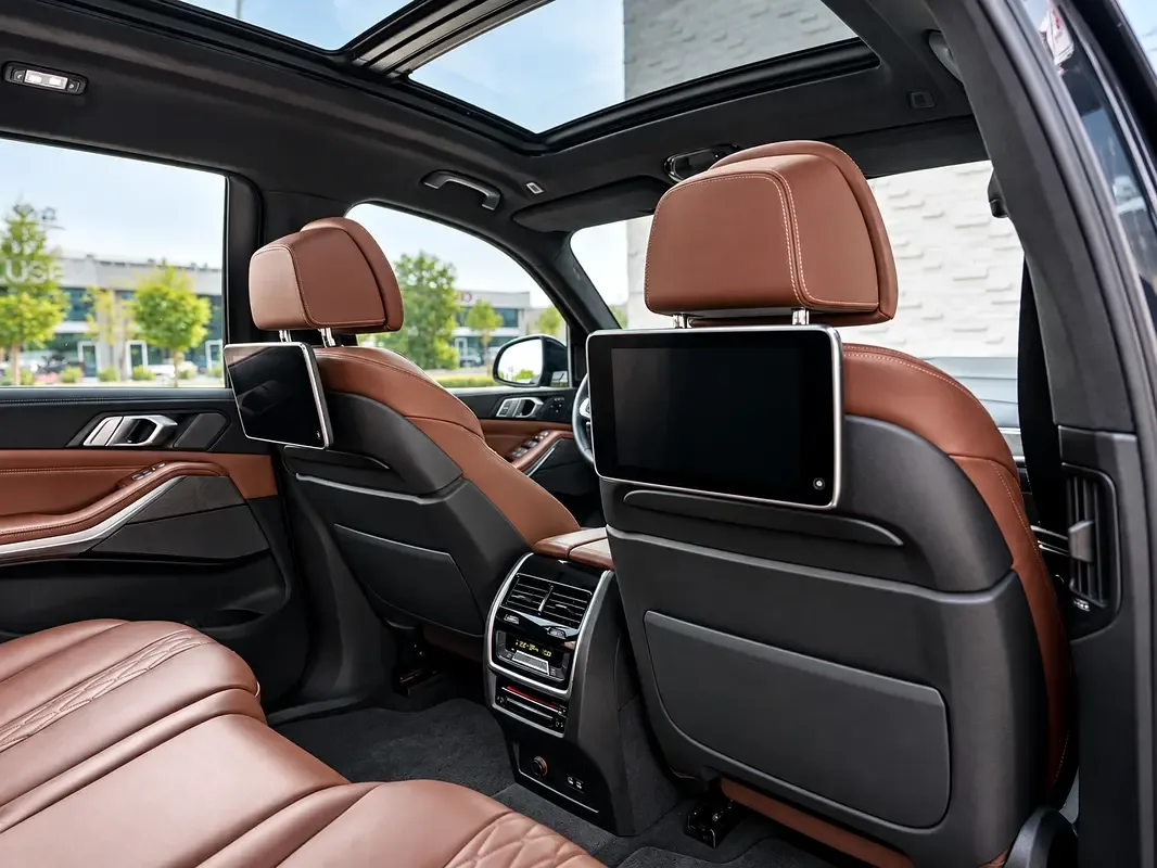BMW X7 xDrive40i Steptronic (340 hp) - 13