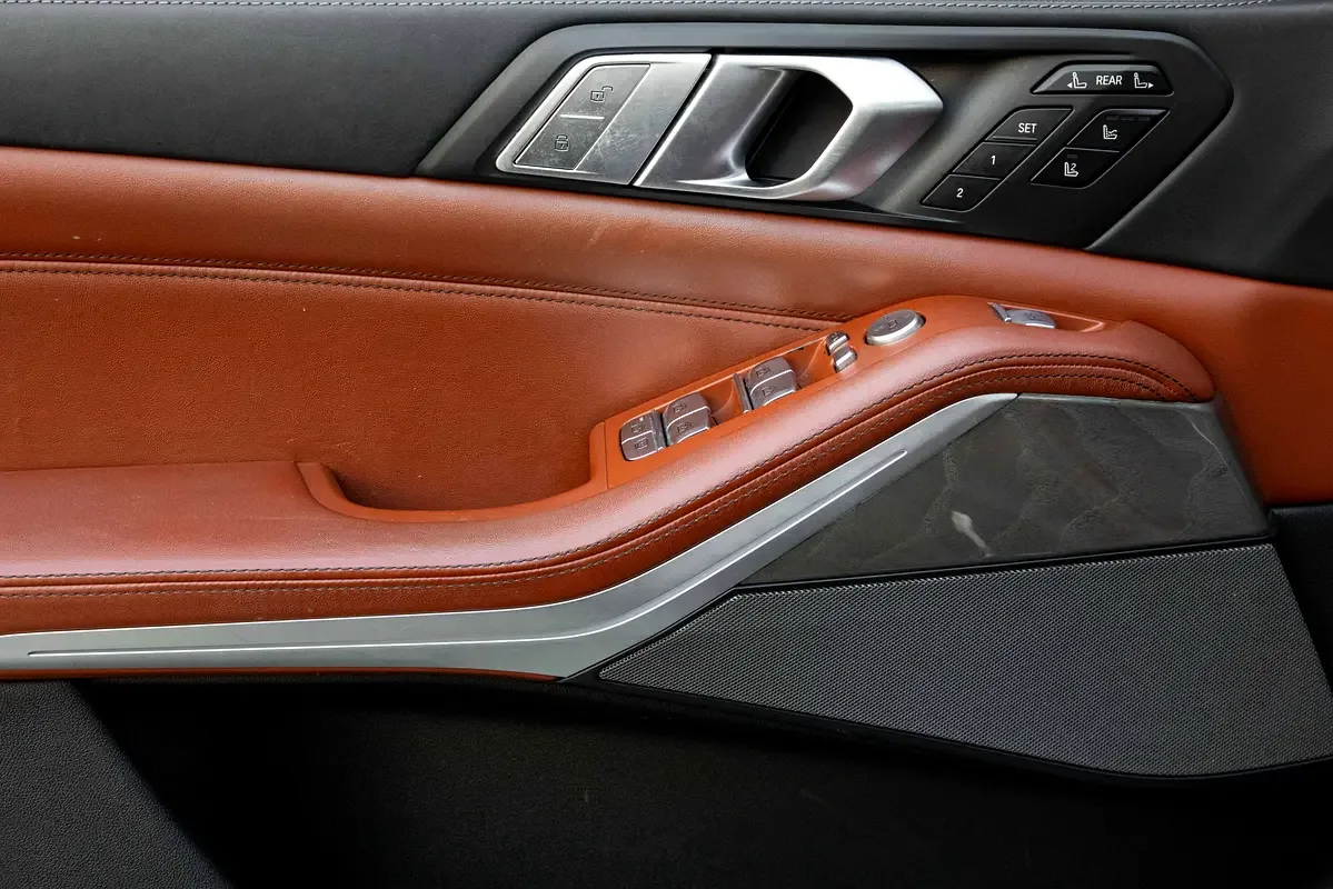 BMW X7 xDrive40i Steptronic (340 حصان) - 13