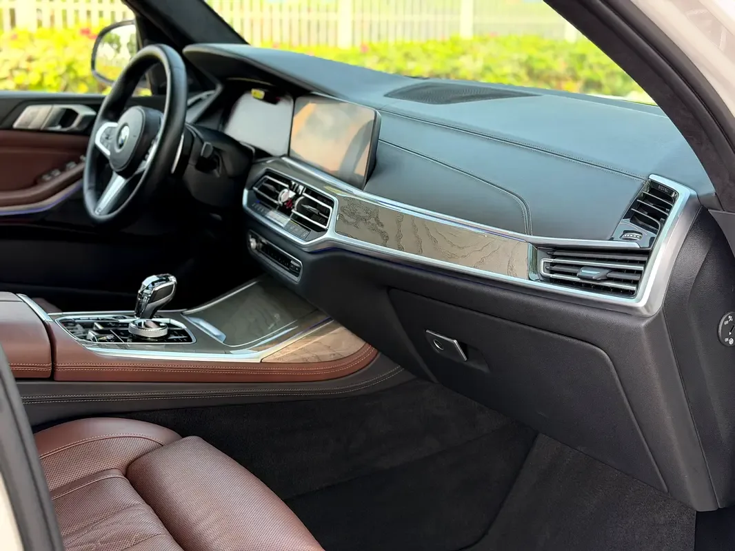 BMW X7 xDrive40i Steptronic (340 hp) - 13