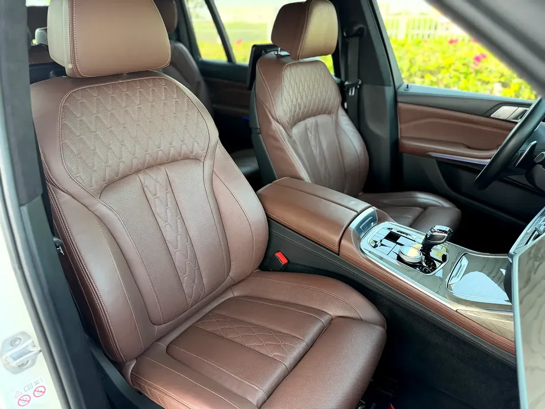 BMW X7 xDrive40i Steptronic (340 hp) - 15