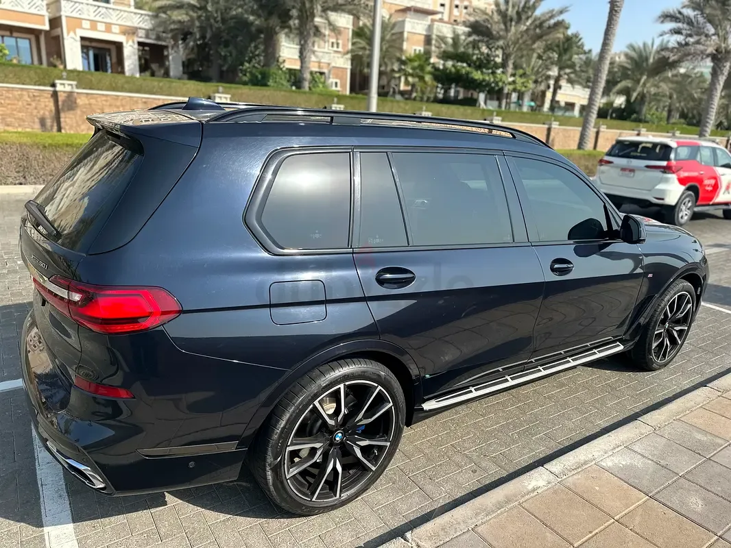 BMW X7 xDrive50i Steptronic (462 hp) - 3