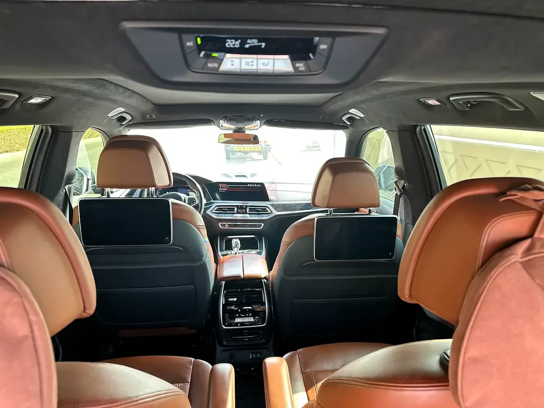 BMW X7 xDrive50i Steptronic (462 hp) - 8