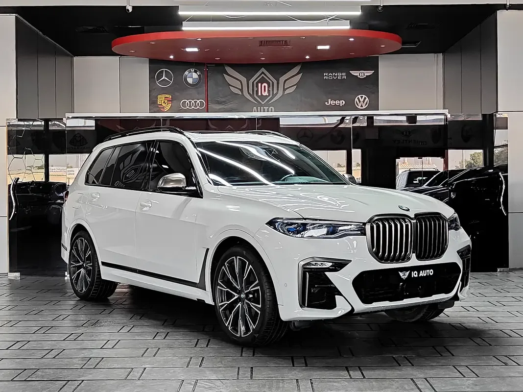 BMW X7 xDrive50i Steptronic (462 hp)