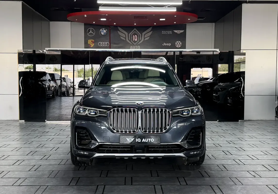 BMW X7 xDrive50i Steptronic (462 حصان) - 2
