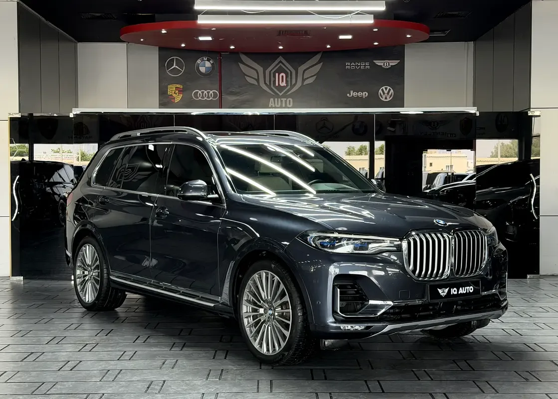 BMW X7 xDrive50i Steptronic (462 hp)