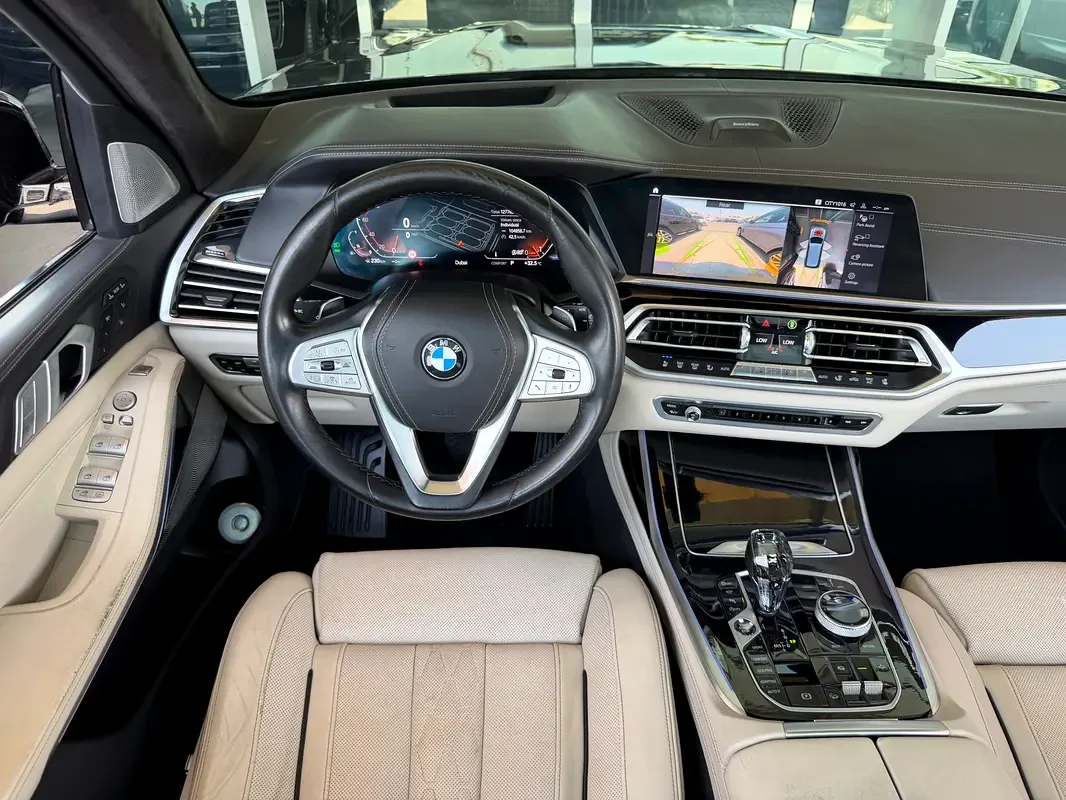 BMW X7 xDrive50i Steptronic (462 حصان) - 10