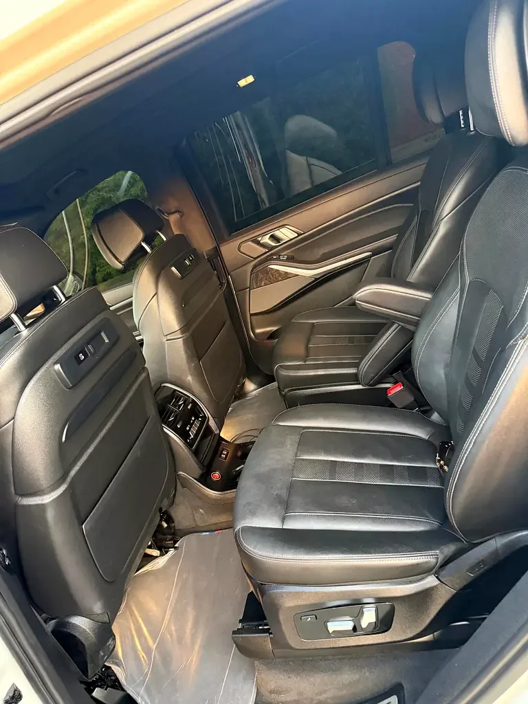 BMW X7 xDrive50i Steptronic (462 hp) - 6