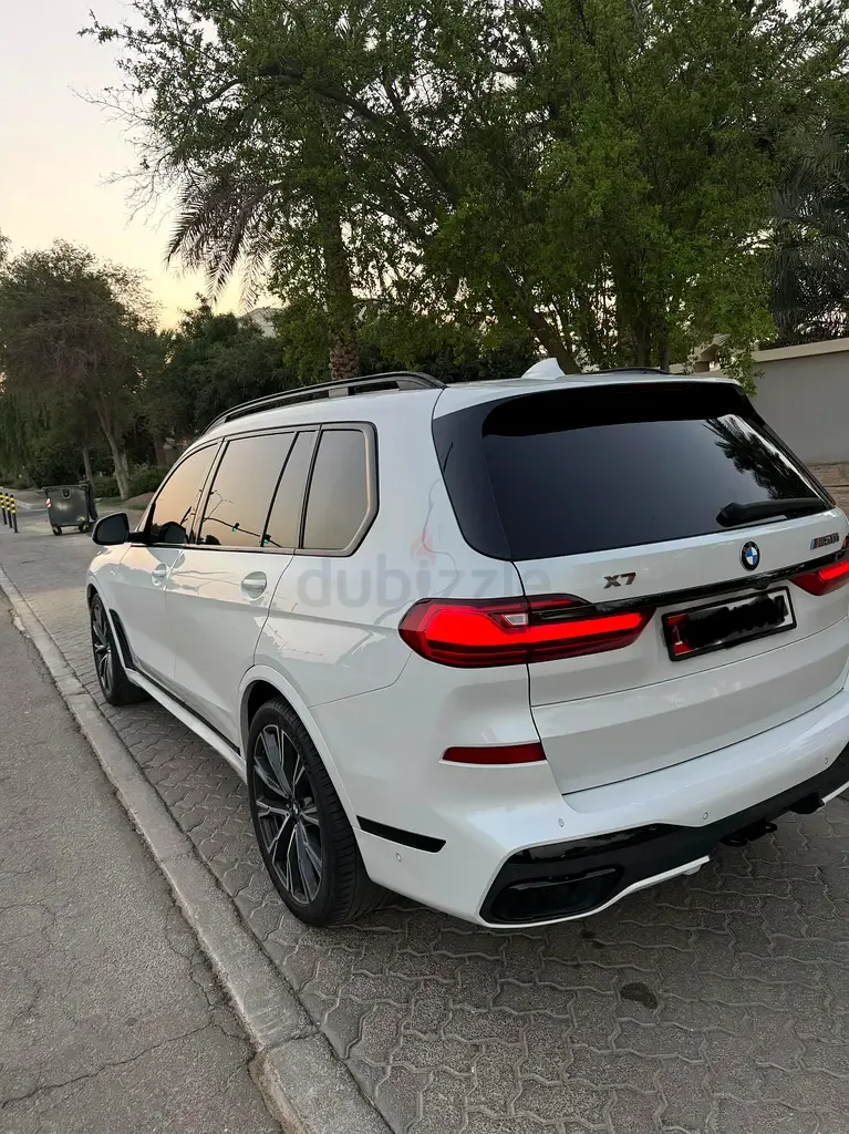 BMW X7 xDrive50i Steptronic (462 hp) - 10