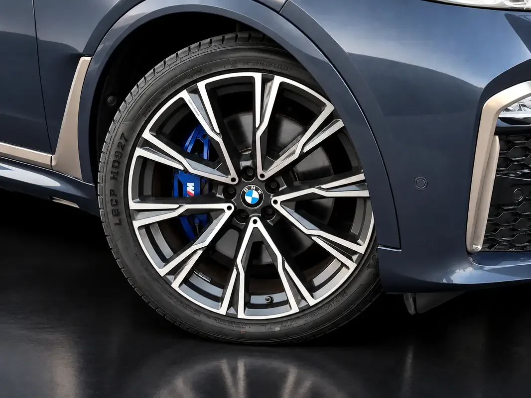 BMW X7 xDrive50i Steptronic (462 hp) - 5