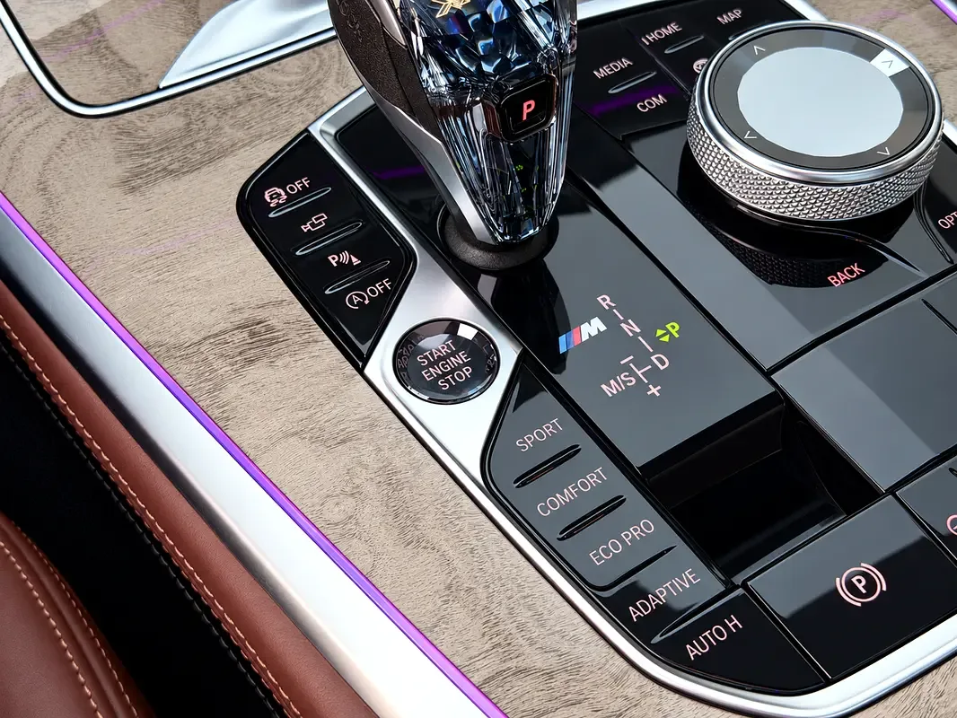 BMW X7 xDrive50i Steptronic (462 hp) - 12