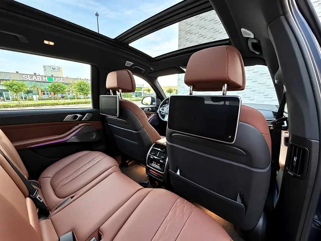 BMW X7 xDrive50i Steptronic (462 hp) - 17