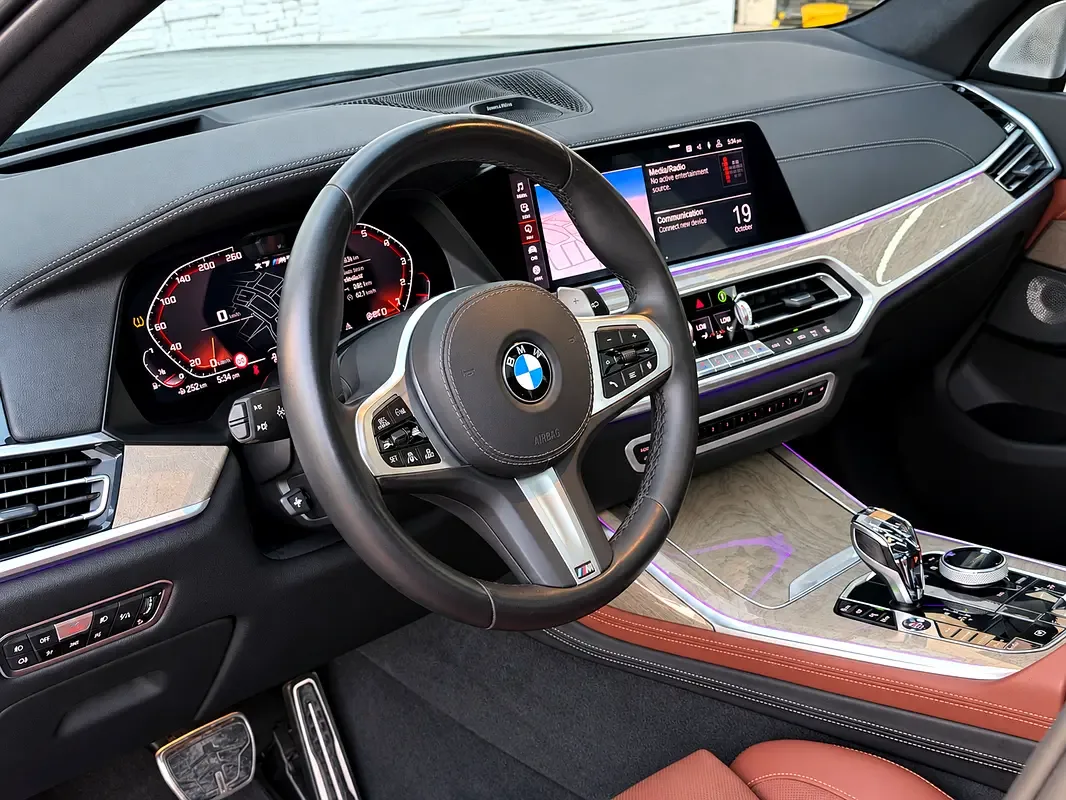 BMW X7 xDrive50i Steptronic (462 hp) - 19